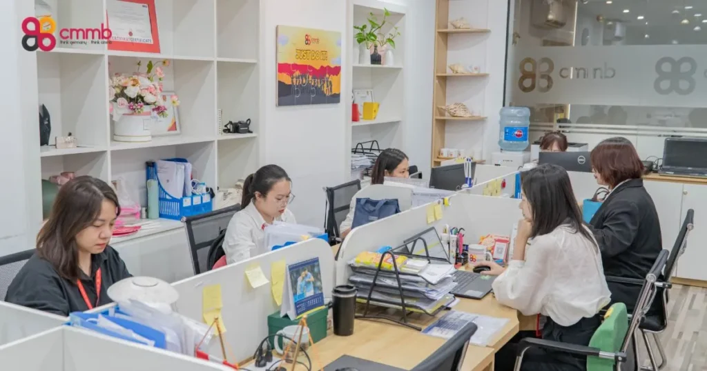 1.www .cmmbvietnam.com cmmb ho tro du hoc nghe duc