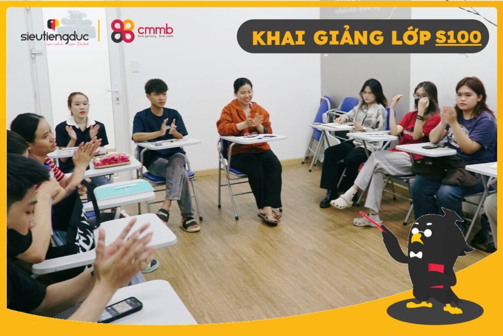 Khai giảng lớp S100