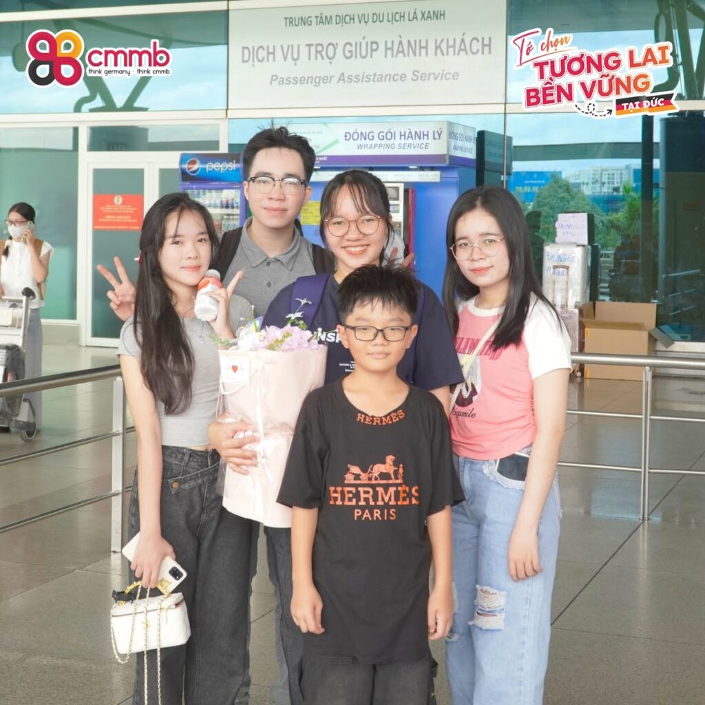 Tiễn bay học viên tháng 9/2026 tại CMMB Việt Nam 7 793203816 122276536172041610 4163940158020794110 n